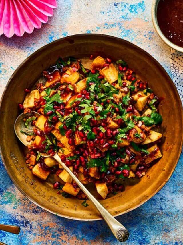 Dussehra 2025: Ramlila Style Aloo Chaat Recipe At Home