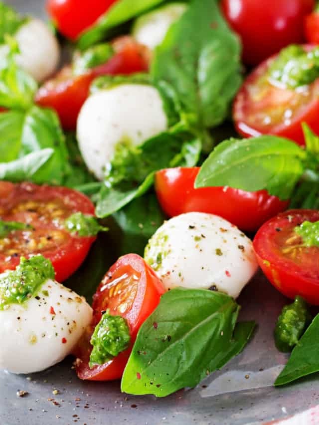 How To Make Caprese Salad: Classic Italian Appetiser