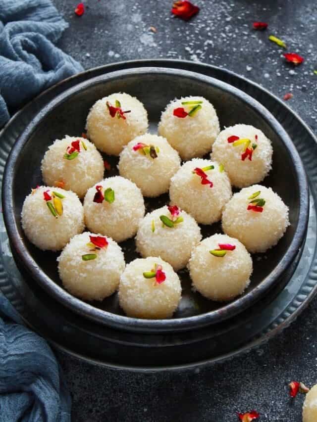 Kojagiri Purnima 2025: Traditional Bengali Bhog For Lakshmi Puja