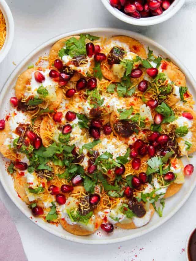 Papri Chaat : बारिश के मौसम का लुत्फ उठाए दिल्ली के फेमस स्ट्रीट फूड पापड़ी चाट के साथ