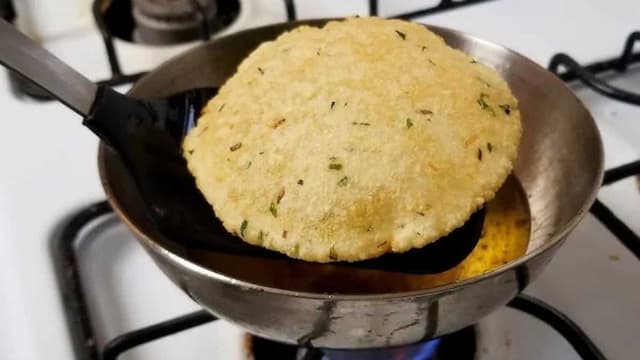 Perfecting The Sabudana Puri: Tips For A Fluffy Vrat Essential