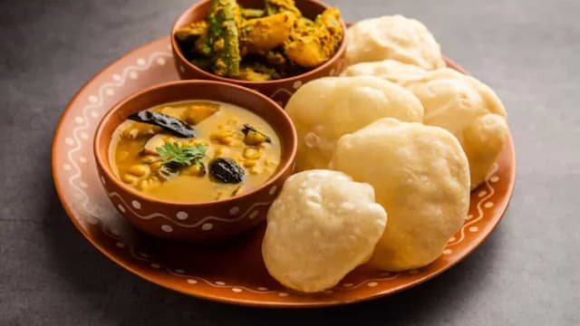 Durga Puja 2025: Inside Mahalaya Meal With Bengali Home Chefs