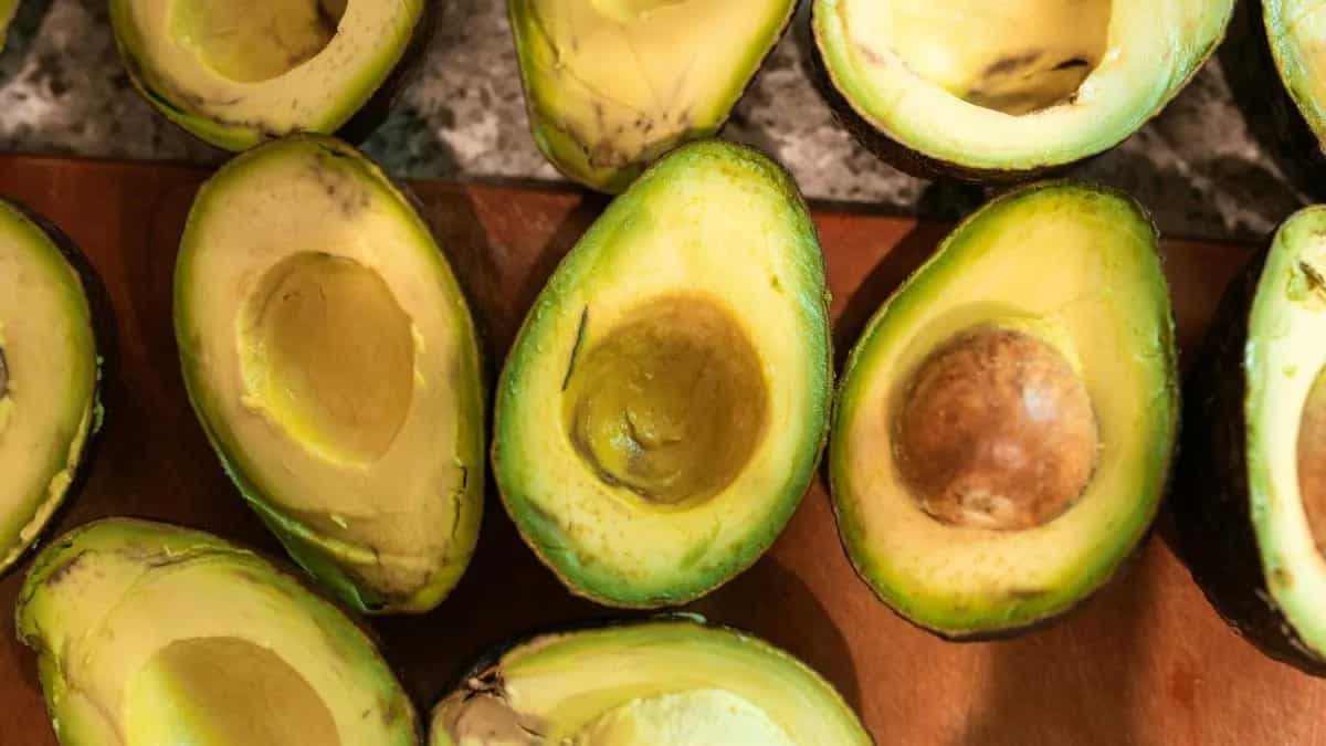 How To Spot Ripe Avocados? 6 Foolproof Ways To Get The Perfect Fruit Everytime