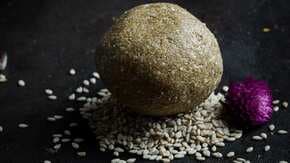 Makar Sankranti Must-Have Sesame Seeds Sweets! Til Maange More