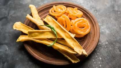 Dussehra 2025: 6 Auspicious Dishes That Symbolise Tradition